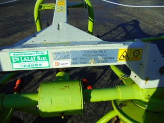 Faneuse Claas Volto 64 - 4