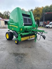 Presse à balles rondes John Deere 854 rotoflow - 1