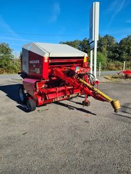 Presse à balles rondes Welger RP220 FARMER - 1
