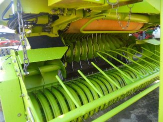 Presse à balles rondes Claas Variant 260 - 5